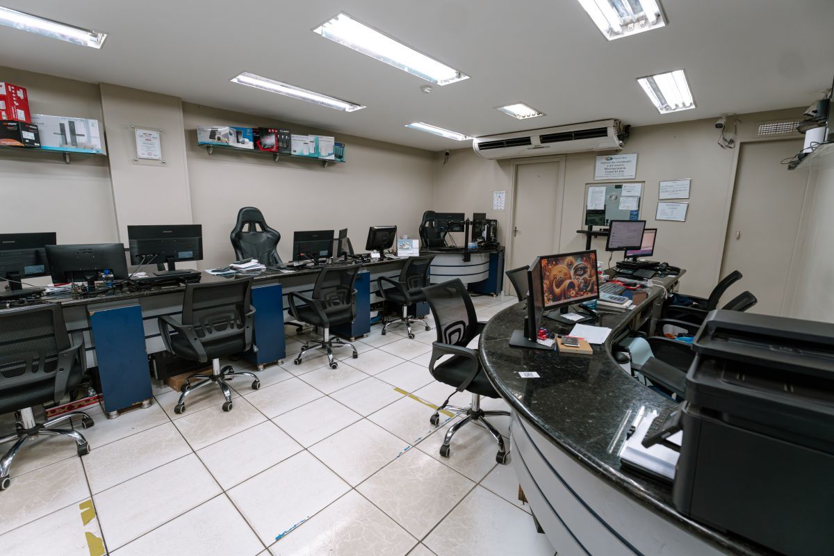 Lai Lai Center